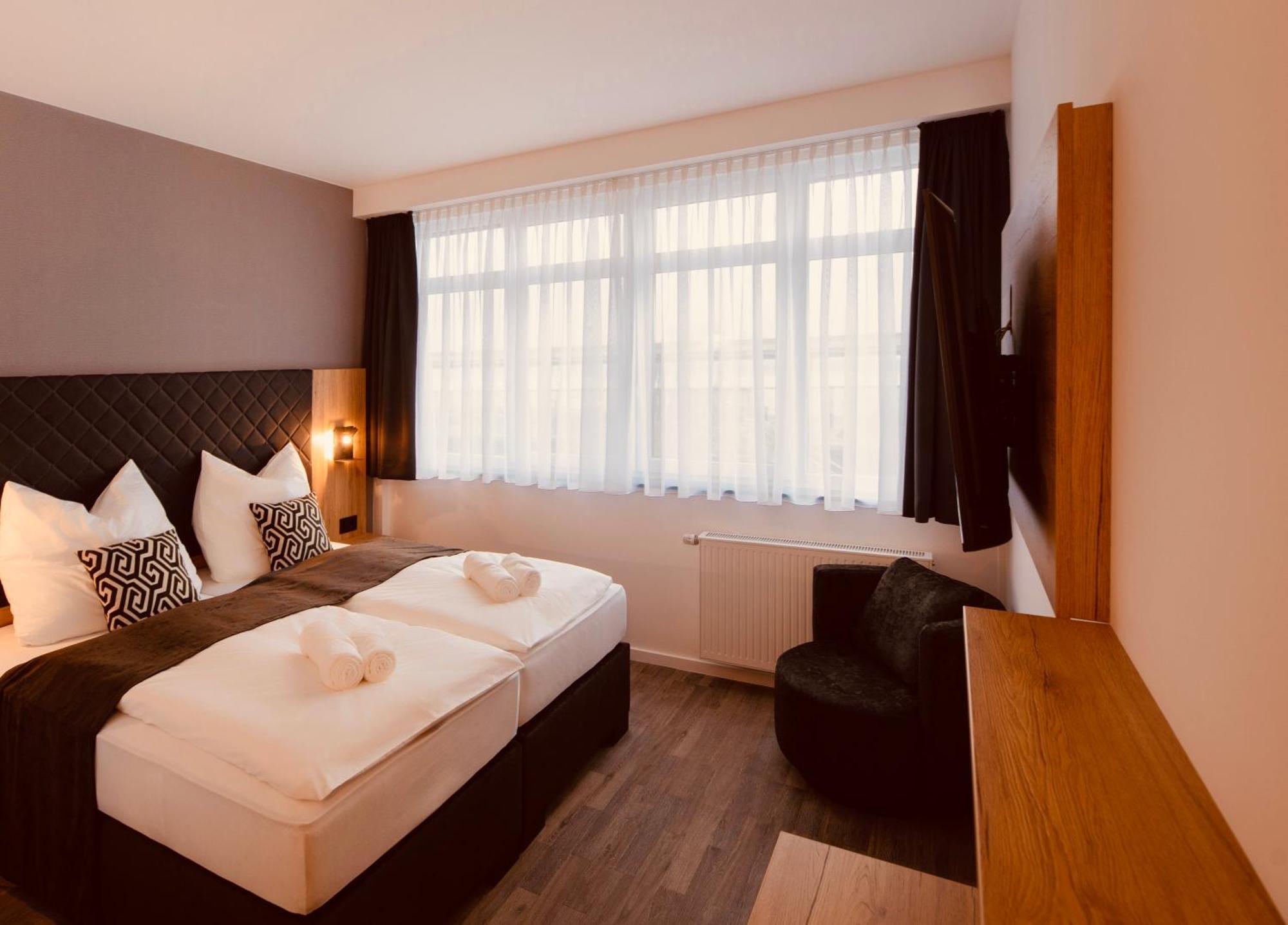 Midoma, Self Check-In Hotel, Hannover Messe Laatzen ภายนอก รูปภาพ